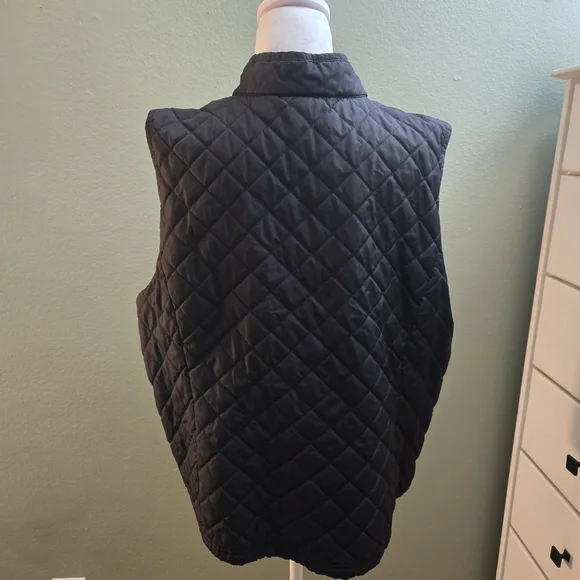 💝 2/$15 or 3/$20  Basic Editions Black Quilted Women's Puffer Vest - Picture 2 of 4